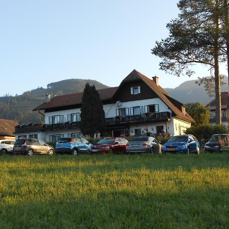 Pension Gierlinger Aflenz Kurort Dış mekan fotoğraf